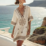 Danique - Elegantes Strandkleid für einen stilvollen Sommerlook