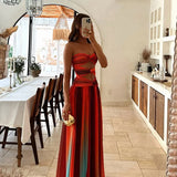 Solaria Flowy Open-Back Maxi Kleid