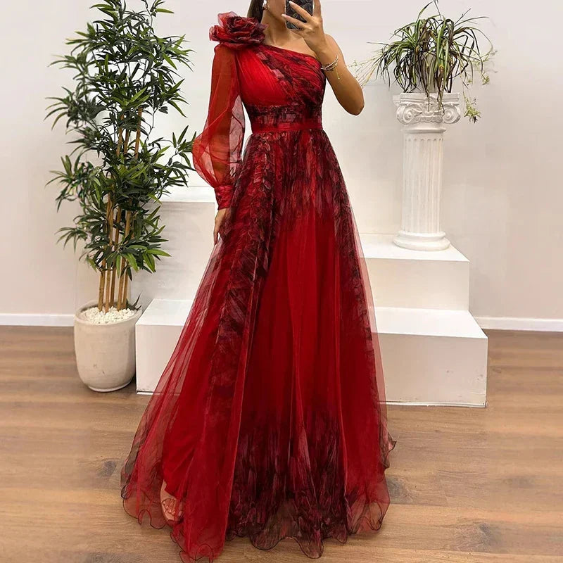 Sienna – Trendy Maxikleid mit einem Schulter und Netzdruck