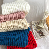 Langer Strickschal