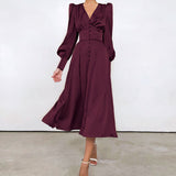 Arya | Damen-Midikleid mit V-Ausschnitt und Knöpfen