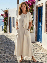 Elowyn | Maxikleid mit Rundhalsausschnitt und kurzen Ärmeln