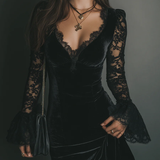 Orinthia – Samt-Minikleid mit Spitzenbesatz