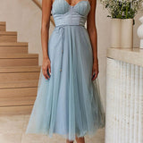 Zeitgenössisches Prinzessinnen-Maxi-Kleid mit Trägern für Partys
