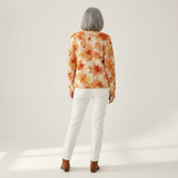 Andrea | Vest met herfstachtig bladerenpatroon