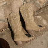 Blythe | Damen Westernstiefel mit weiter Wadenpassform