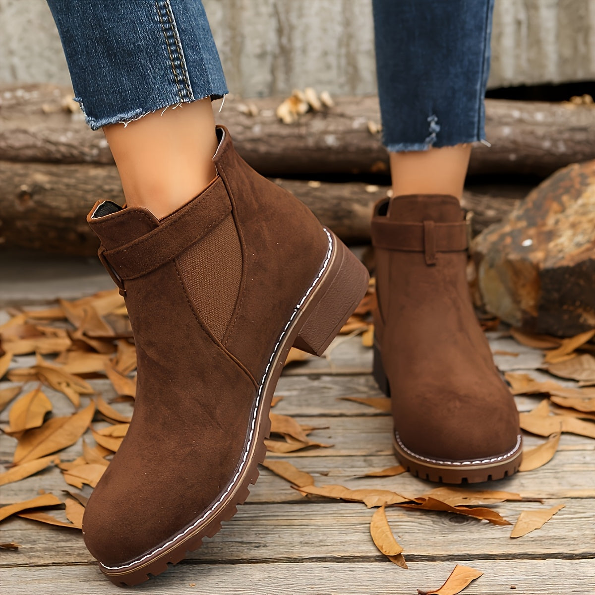 Brynn | Damen Stiefelette mit Blockabsatz und Schnallenriemen
