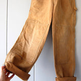 Damen-Latzhosen mit Taschen und Knöpfen