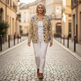 Cornelia | Crème-kleurige vest met bloemenpatroon