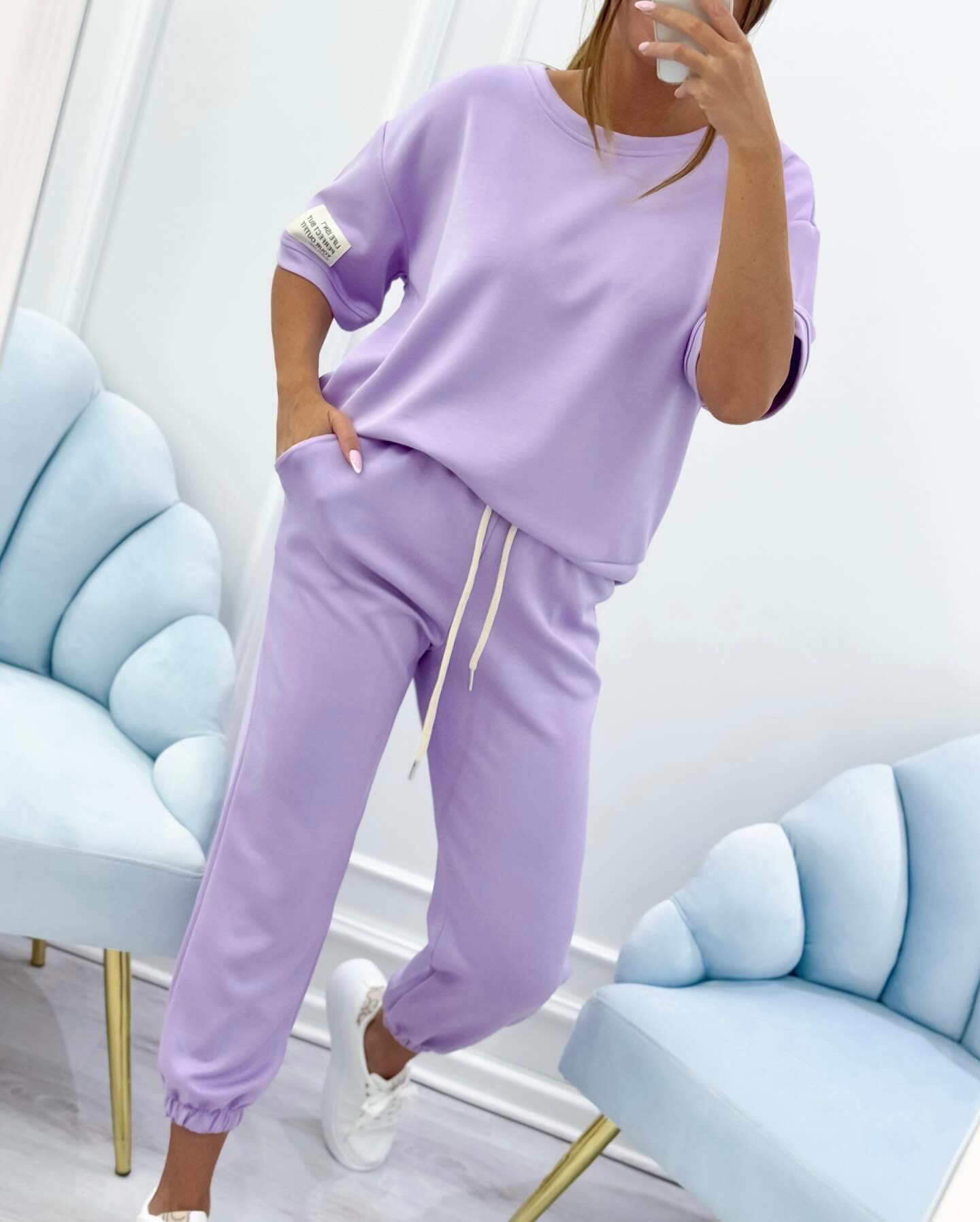 Damen Relaxed Outfit: Set aus solidem Oberteil und Hose