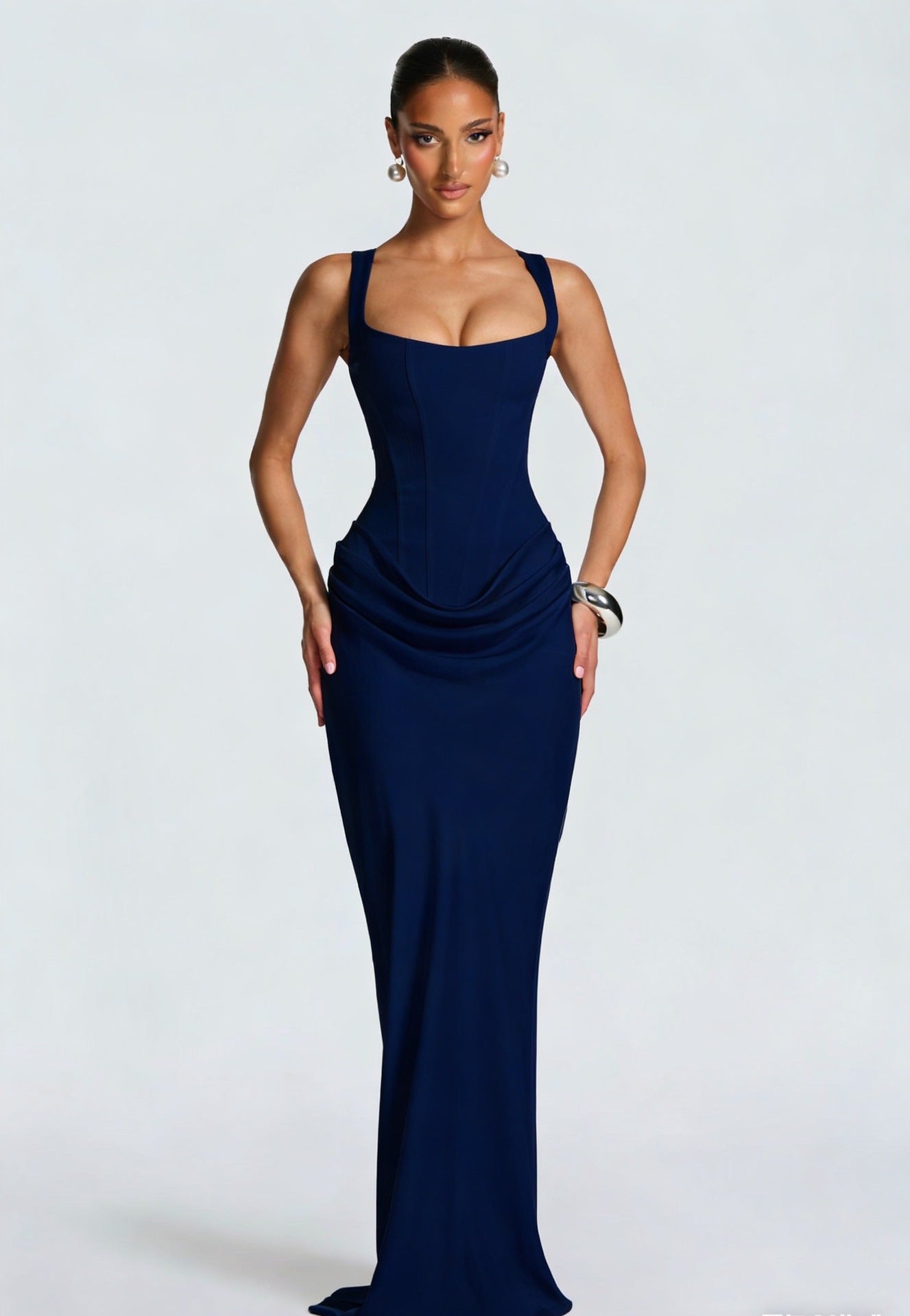Damen Maxikleid mit quadratischem Ausschnitt und Ärmellos