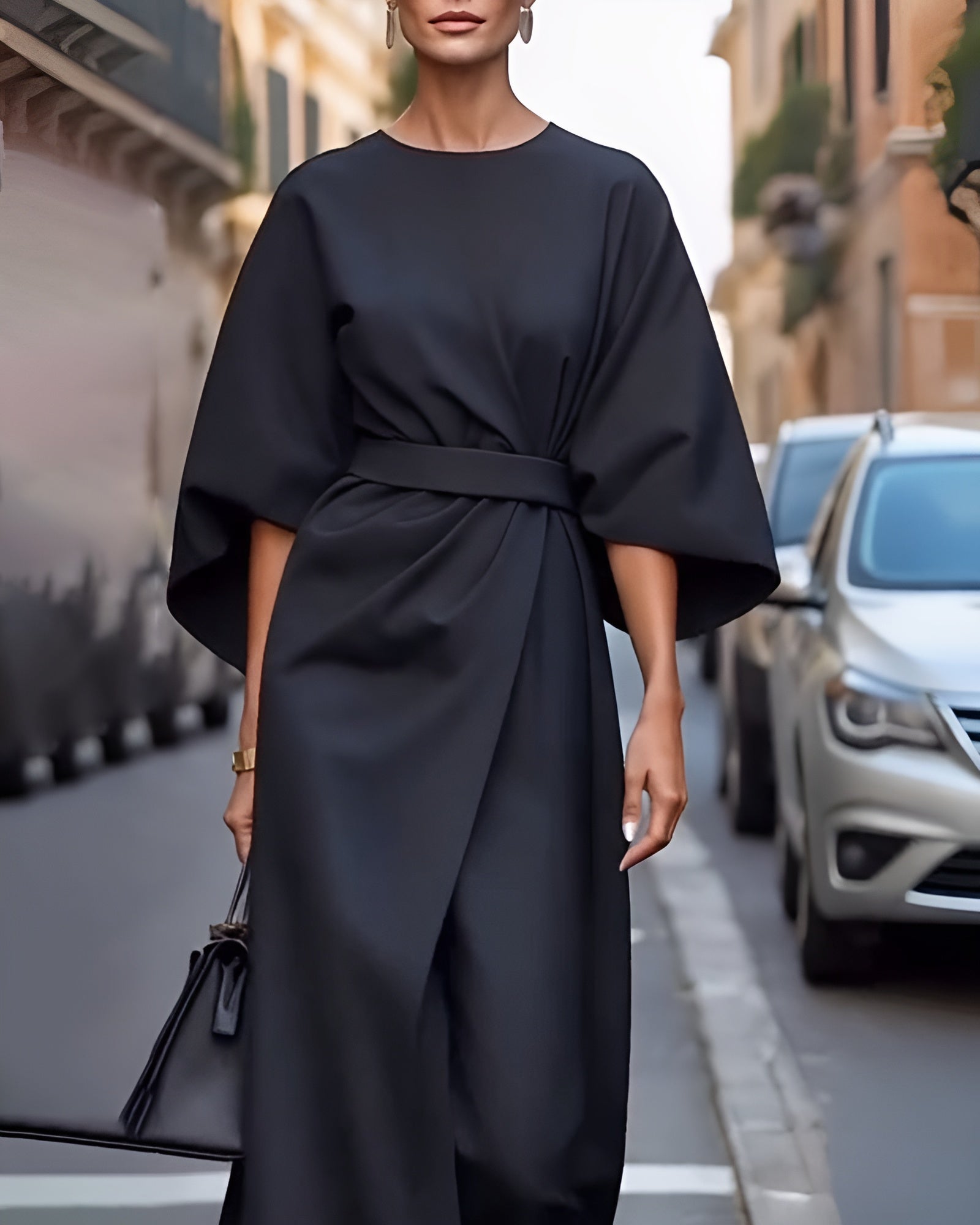 Lissey - Minimalistisches Gürtel-Luxuskleid