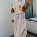 Fiona - Elegantes ärmelloses gestreiftes Kleid