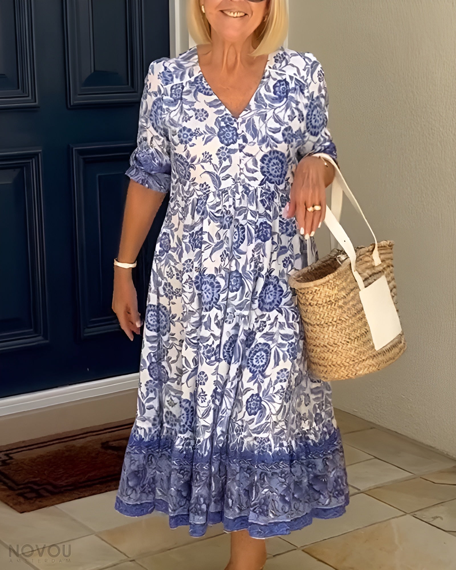 CATHY - Elegantes Blumenmusterkleid mit V-Ausschnitt