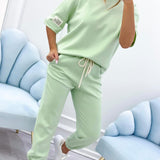 Damen Relaxed Outfit: Set aus solidem Oberteil und Hose