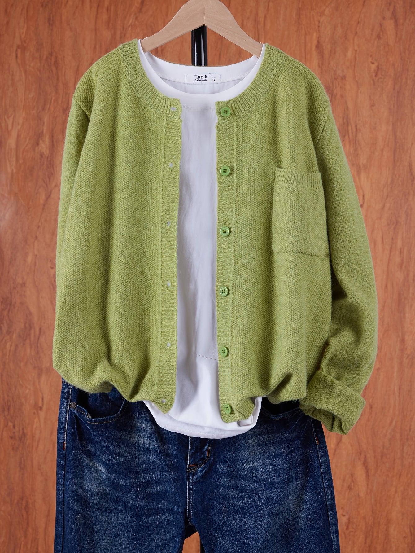 Eugenia | Damen Rundhals-Cardigan mit Knöpfen und Tasche