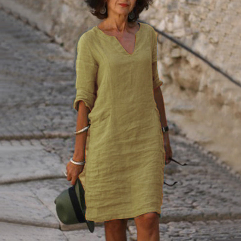 Lola - Lässiges V-Ausschnitt-Kleid