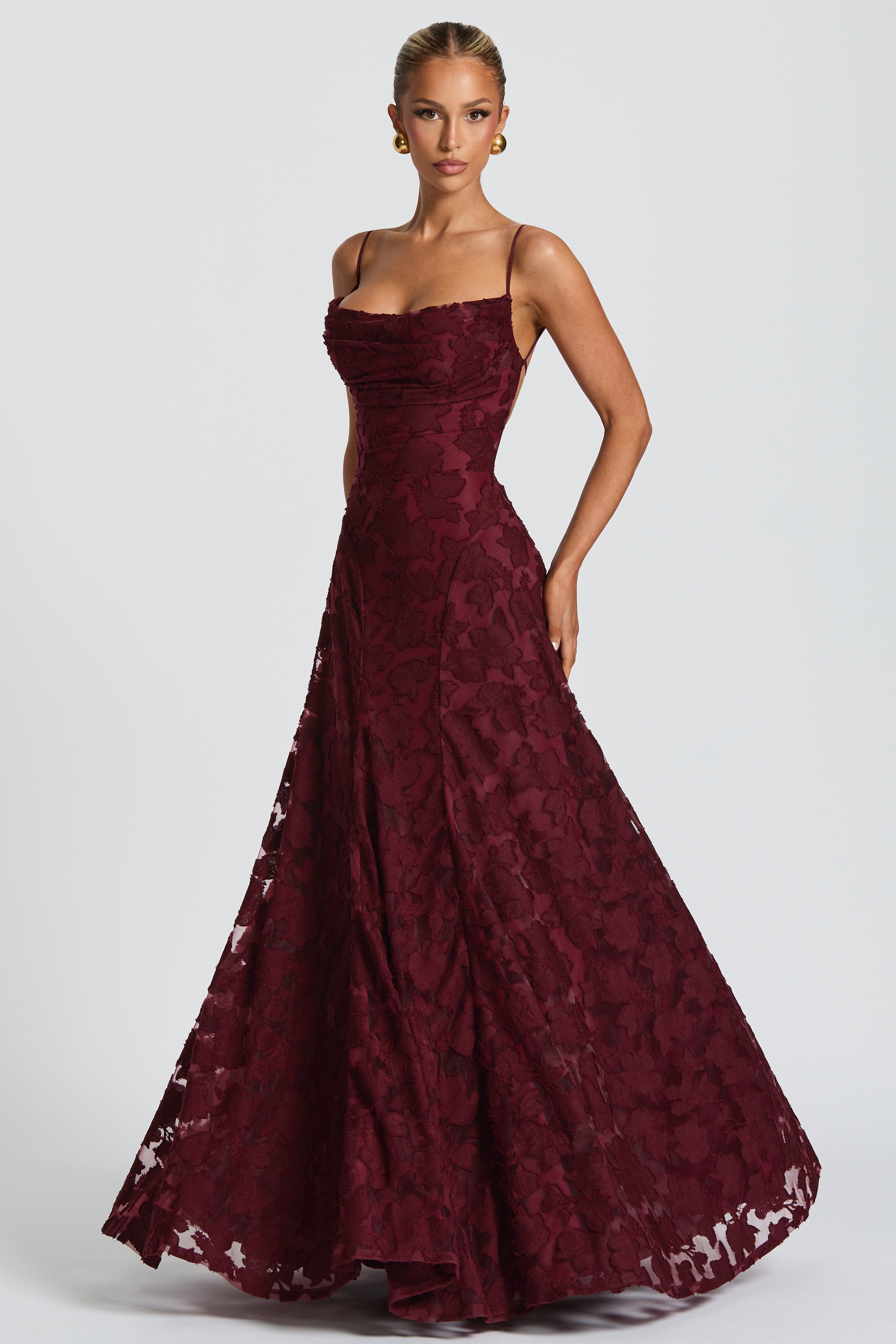 Maxikleid für Damen mit Schnürdetail