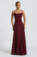 Lucina | Elegantes Maxikleid mit zeitloser Raffinesse