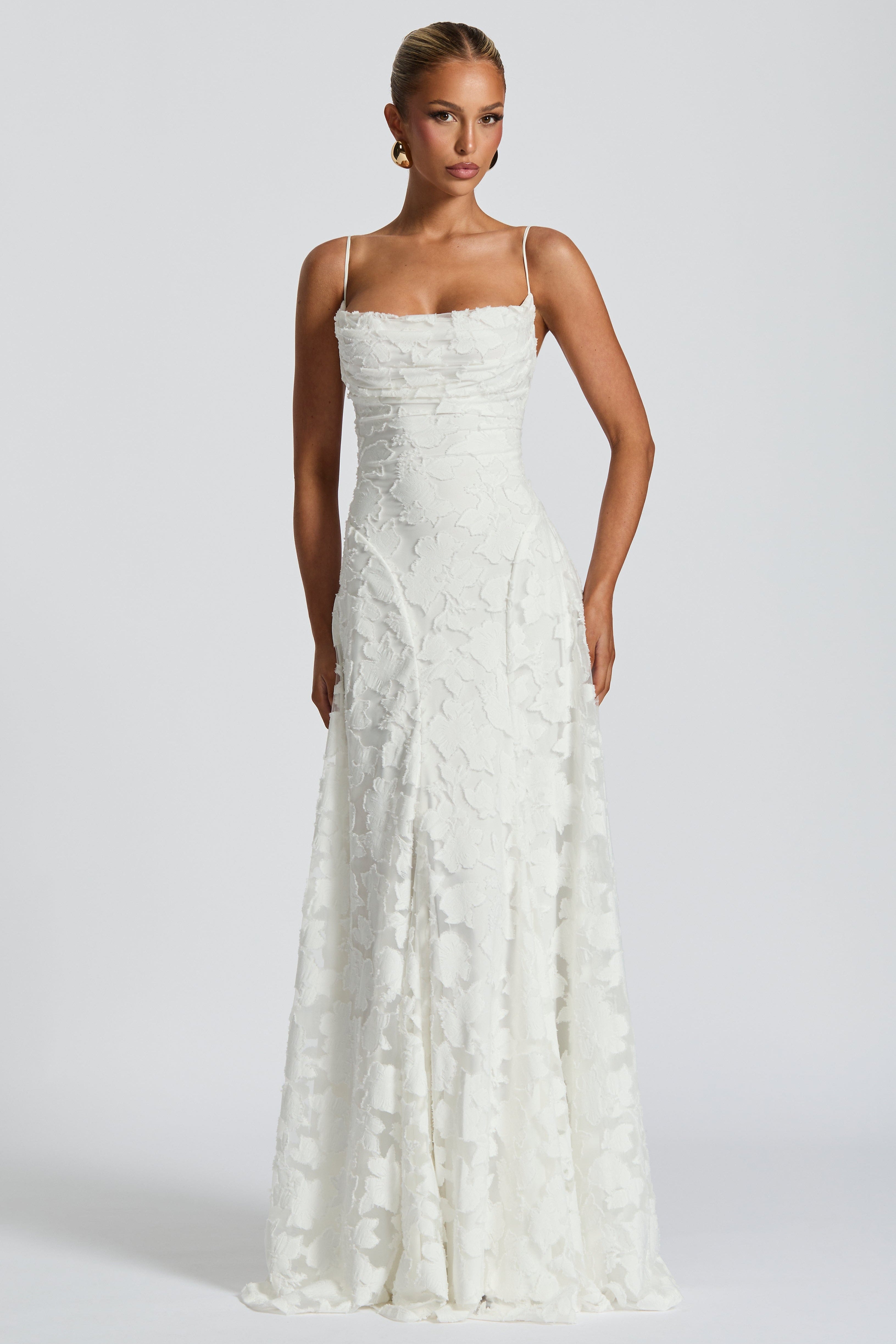 Lucina | Elegantes Maxikleid mit zeitloser Raffinesse