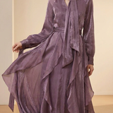 Demetria | Rüschendetail Maxikleid mit Bindeband