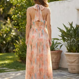 Aurora™ - Elegantes Maxikleid mit Halterneck und Aquarelldruck