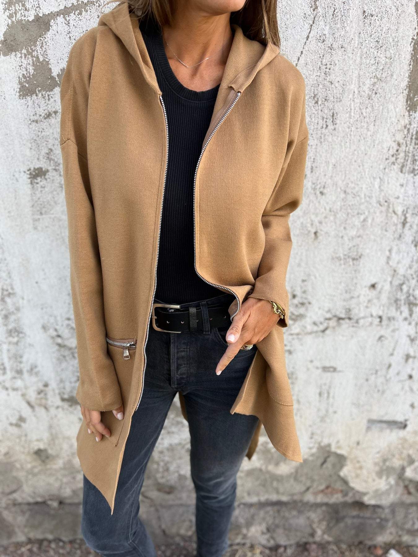 Olivia - Lange Strickjacke Mit Kapuze