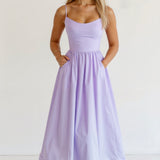 Rose | Schickes ärmelloses Midi-Kleid für Frauen