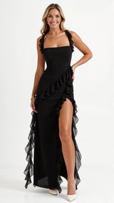 Laura | Damen Maxikleid mit Rüschen und seitlichem Schlitz
